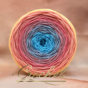 SZNUREK OMBRE POLIESTROWY 5mm – PŁASKI – CUKIERKOWA CHMURKA 250m CROCHET