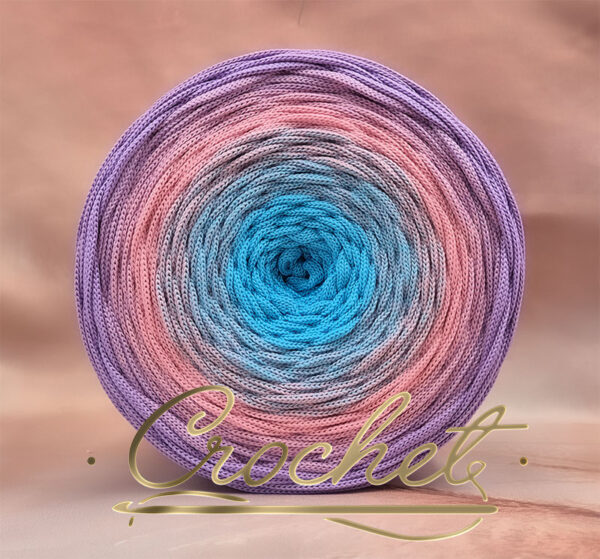 SZNUREK OMBRE POLIESTROWY 5mm PŁASKI – CROCHET – BŁĘKITNY/ZAWILEC/LAWENDA 245m