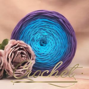 SZNUREK OMBRE POLIESTROWY 5mm – PŁASKI – WRZOSOWA LAGUNA 240m CROCHET