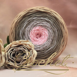 SZNUREK OMBRE POLIESTROWY 5mm – PŁASKI – RÓŻOWY ZAMSZ 250m CROCHET