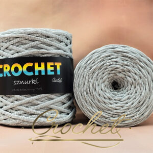 SZNUREK POLIESTROWY PŁASKI LUREX 5mm CROCHET – JASNY POPIELATY + SREBRNA NIĆ 100mb