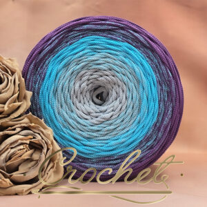 SZNUREK OMBRE POLIESTROWY 5mm – PŁASKI – STALOWE NIEBO 260m CROCHET