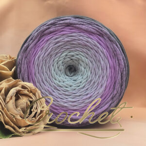 SZNUREK OMBRE POLIESTROWY 5mm – PŁASKI – ! ASENARI –  MAGIA ŻYWIOŁÓW – ETER – CELESTIAL MIST 235m – CROCHET !!!1xłączenie + 1xkrótsze przejście NIE PRZESZKADZA W ROBÓTCE!!!