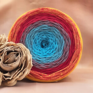 SZNUREK OMBRE POLIESTROWY 5mm – PŁASKI – ESTATE BLU 245m CROCHET