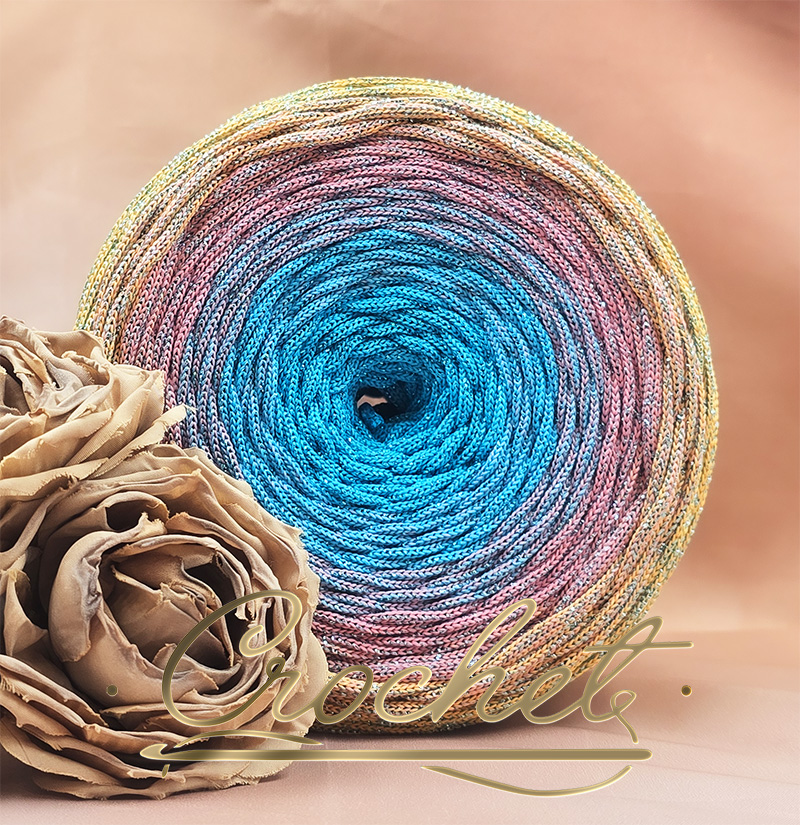 SZNUREK OMBRE POLIESTROWY 5mm – PŁASKI – AZURE BLOOM + BŁYSZCZĄCA NIĆ 230m CROCHET sznurek poliestrowy asznurek poliestrowy płaski 5mm plaster miodu koszyk kłosek najlepszy sznurek na rynku poliester 5mm pimotki poliyarn mila radkar sznurex krosno temu shine LUREX bŁĘKITNY zawilec herbaciany róż azure bloom