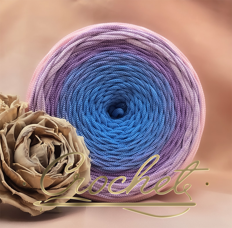 SZNUREK OMBRE POLIESTROWY 5mm – PŁASKI – LAWENDOWA CISZA 245m CROCHET sznurek poliestrowy płaski ombre lawendowa cisza niebieski lawenda pudrowy róż