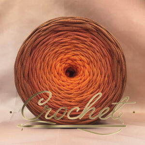 SZNUREK OMBRE POLIESTROWY 5mm – PŁASKI – ARANCIO CALDO 235m CROCHET