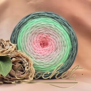 SZNUREK OMBRE POLIESTROWY 5mm – PŁASKI – MELONE PASTELLO 250m – CROCHET