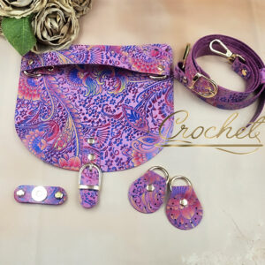 ZESTAW SKÓRZANY OZDOBNY WZORKI – 20x18cm RĄCZKA CHABROWO CZERWONY PRINT OKUCIA SREBRNE IT4 – ORCHID EDITION