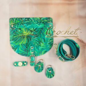 ZESTAW SKÓRZANY OZDOBNE WZORKI – CROCHET MATCH/LAGUNA – 20x18cm RĄCZKA MONSTERA OKUCIA ZŁOTE IT4 – LAGOON EDITION